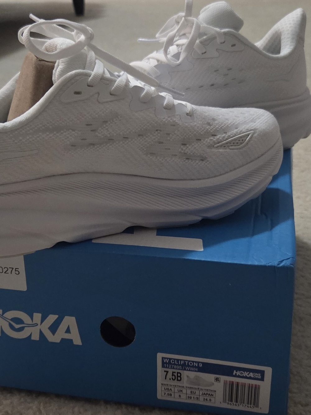 HOKA Clifton 9 Running Shoes - White